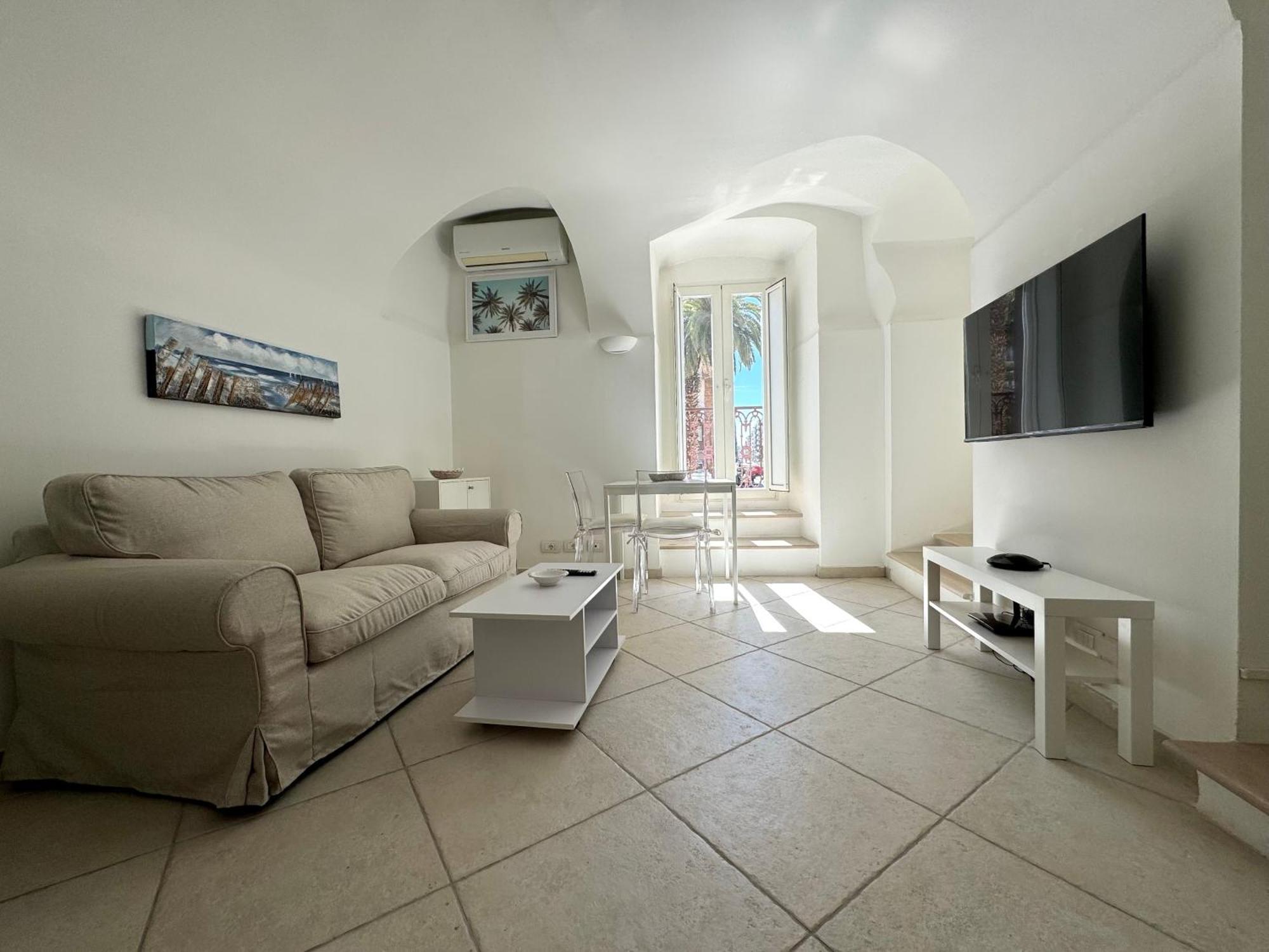 Palm Central House Бари Екстериор снимка